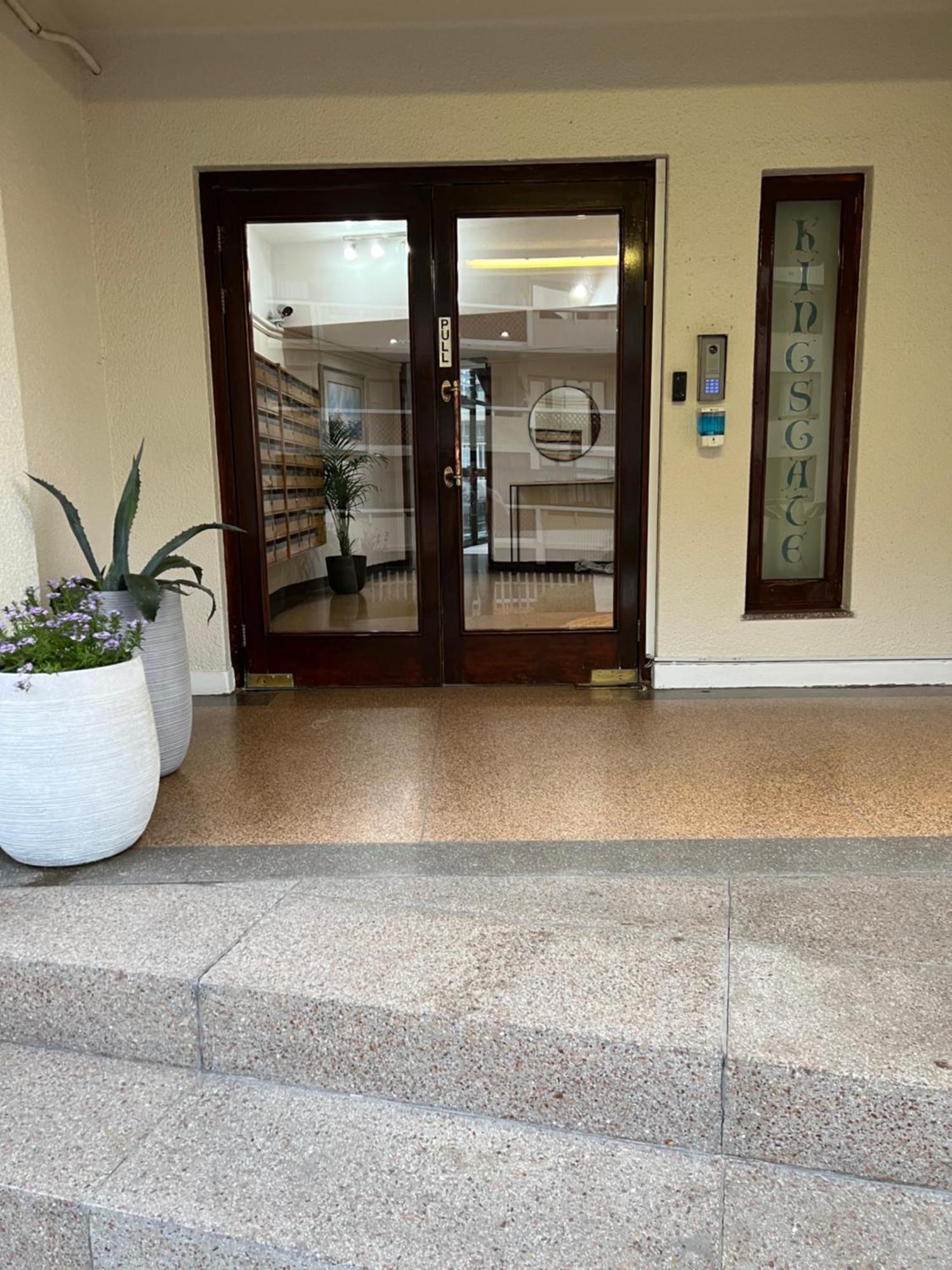Sea Point Kingsgate No 10 Appartement Kaapstad Buitenkant foto